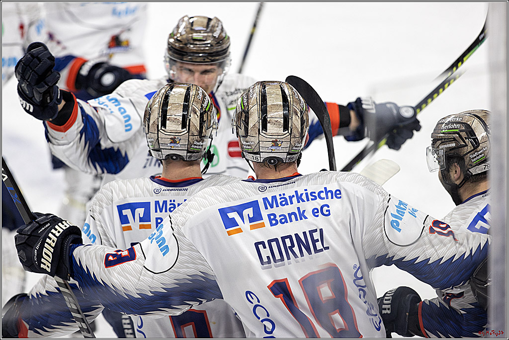 PENNY DEL;  Koelner Haie - Iserlohn Roosters; Koeln, 01.03.2022